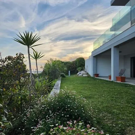 Modern With Sea & River View Pool And Gym. Villa Lisboa