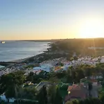 Villa Modern With Sea & River View Pool And Gym. Lisbon