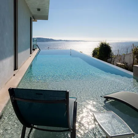 Modern With Sea & River View Pool And Gym. Lisboa