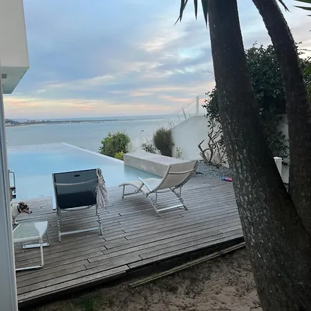 Modern With Sea & River View Pool And Gym. Βίλα