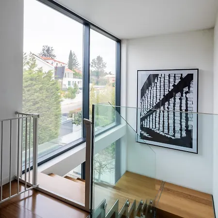 Modern With Sea & River View Pool And Gym. Lisbona