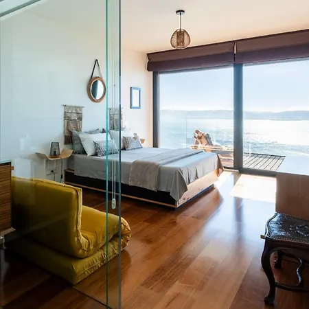 Βίλα Modern With Sea & River View Pool And Gym.
