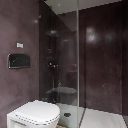 Villa Modern With Sea & River View Pool And Gym. *