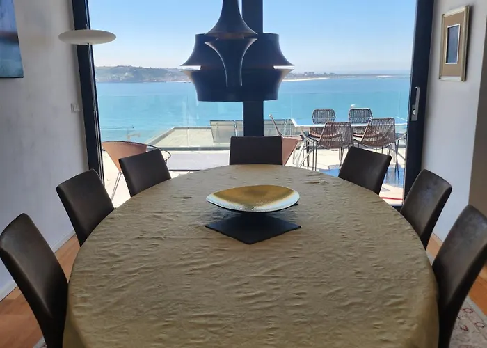 Modern With Sea & River View Pool And Gym. * Lizbona