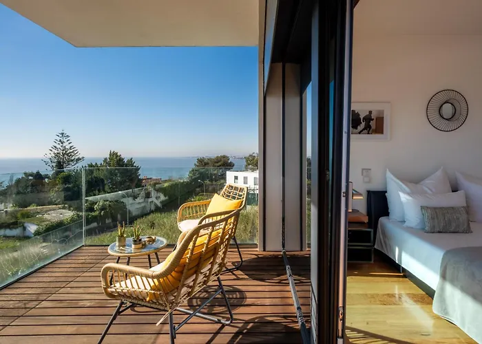 Modern With Sea & River View Pool And Gym. Willa Lizbona