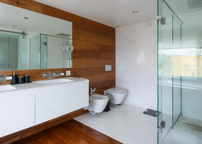 Willa Modern With Sea & River View Pool And Gym. *