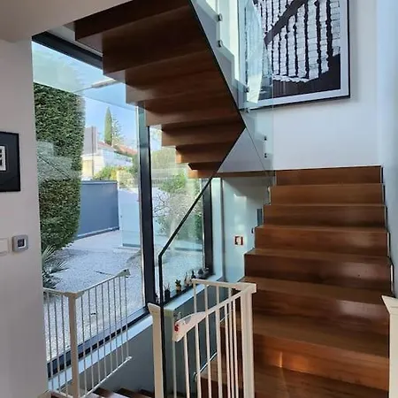 Modern With Sea & River View Pool And Gym. * Lissabon