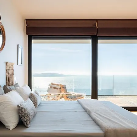 Modern With Sea & River View Pool And Gym. *