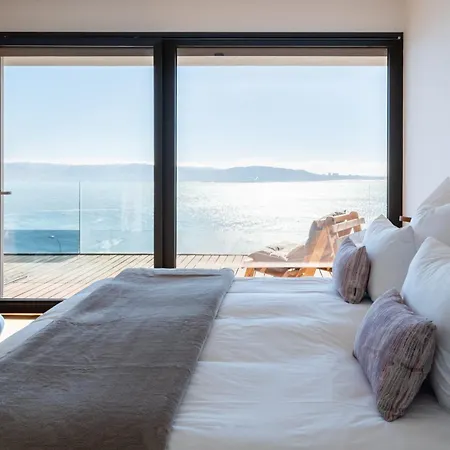 Vila Modern With Sea & River View Pool And Gym.