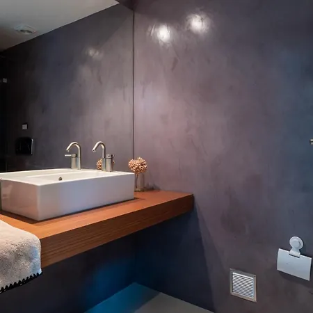 Vila Modern With Sea & River View Pool And Gym.